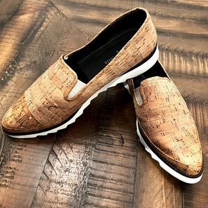 Rare! Donald Pliner cork slide on loafers.